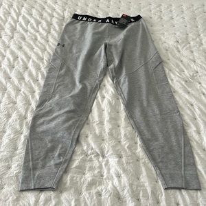 Under armor Woman’s pants